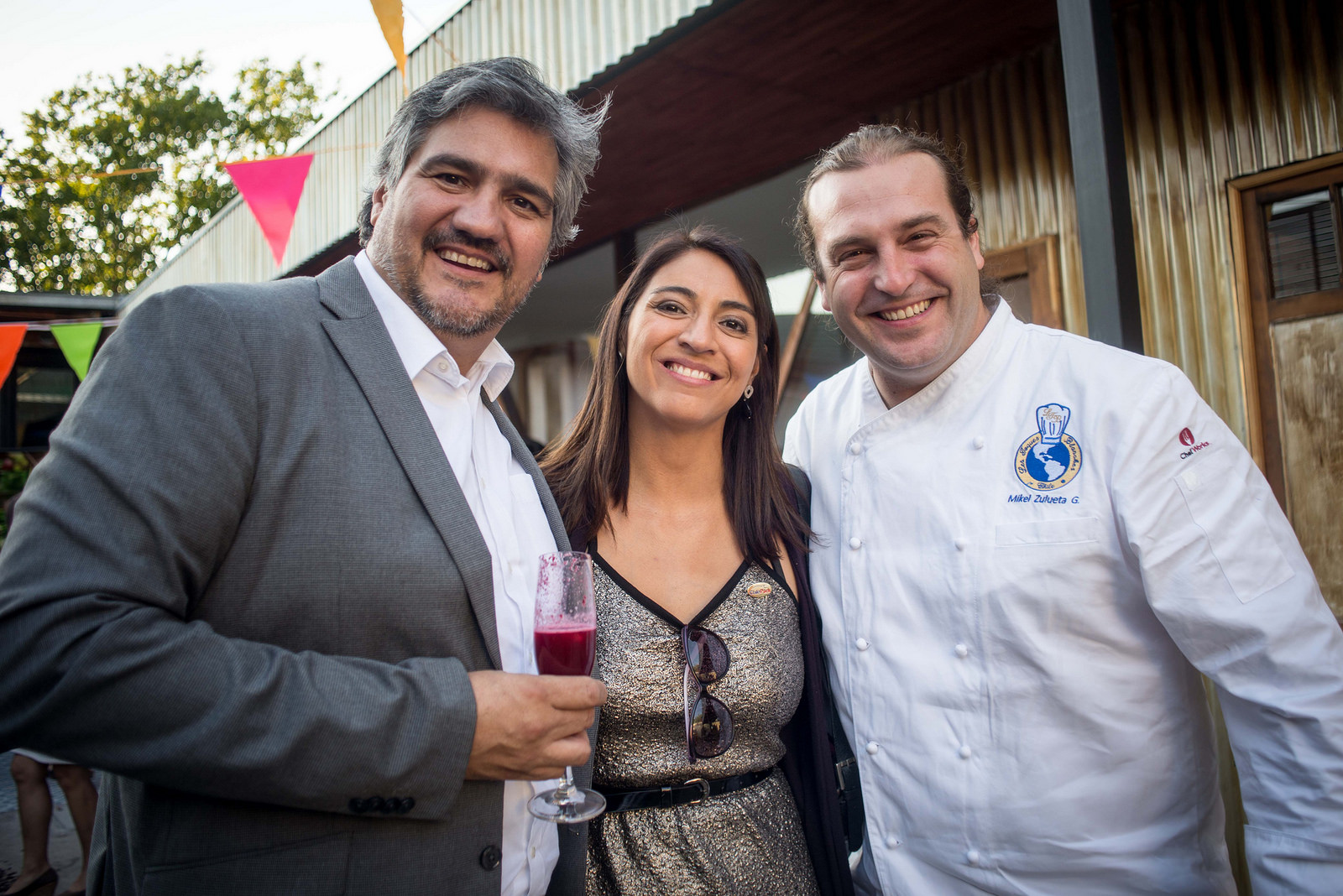 (From left to right) Alejandro Buvinic, Director of ProChile; Natalia Sepulveda, Head of the Research and Marketing Department of Asprocer, and Chef Mikel Zulueta.
